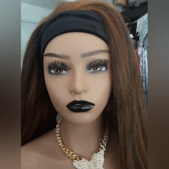 Headband Wig - Picture 6 of 7